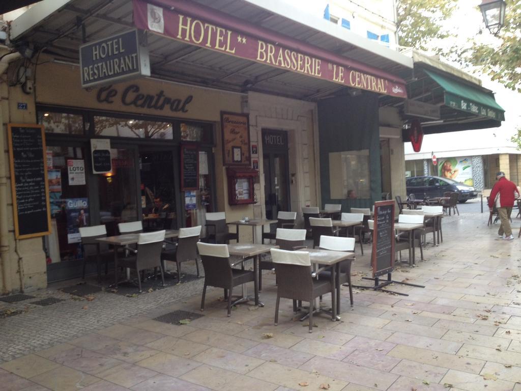 Hotel Restaurant Le Central Châteaurenard Εξωτερικό φωτογραφία